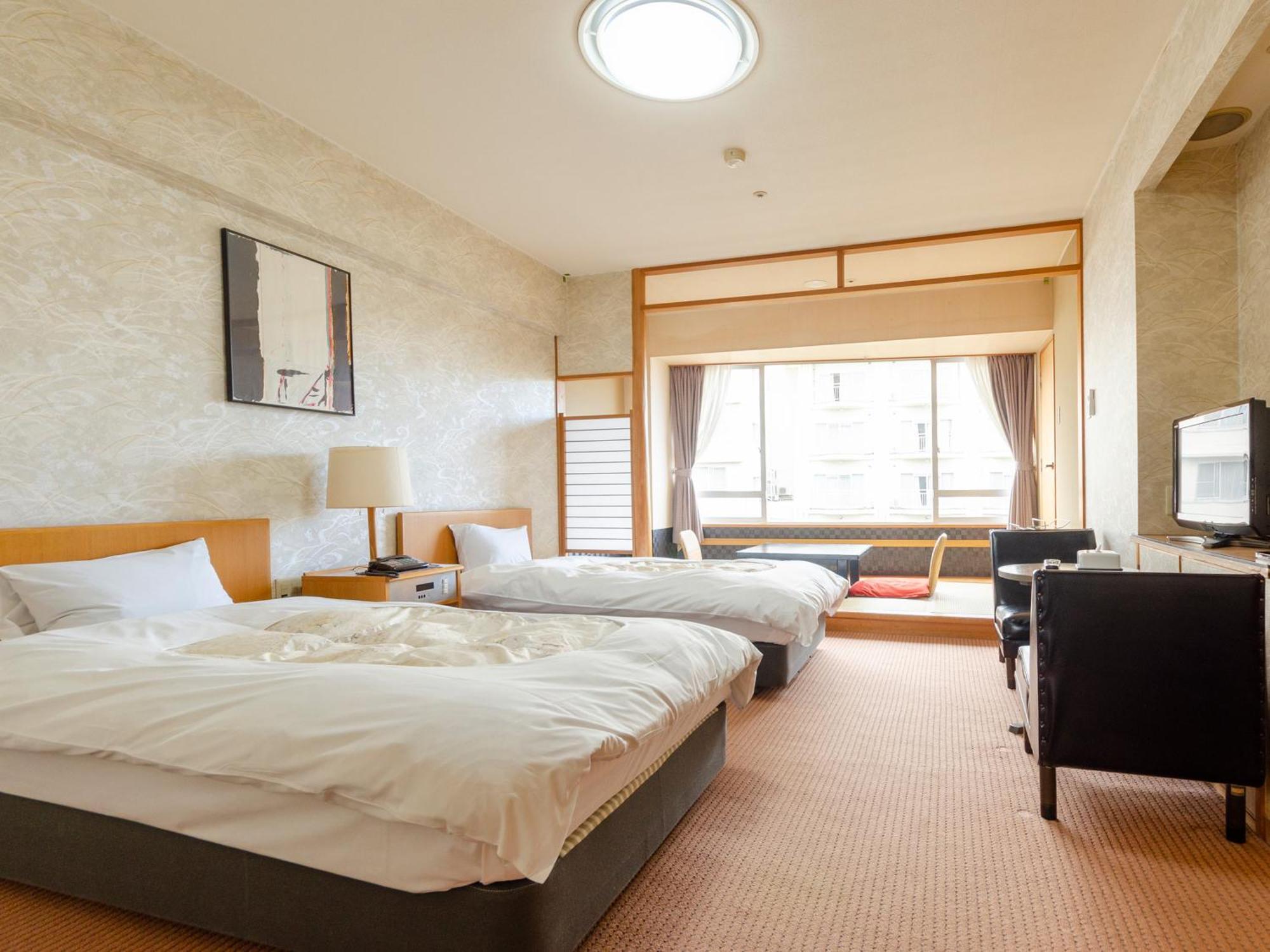 Hotel Ravie Kawaryo Ито Экстерьер фото